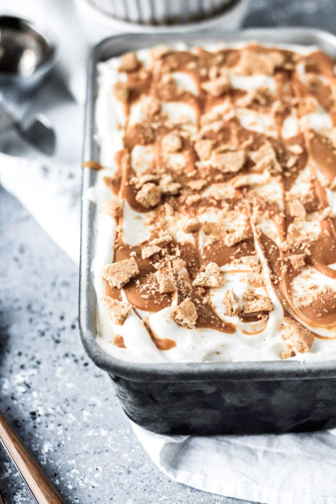 caramel cheesecake ice cream in a tub