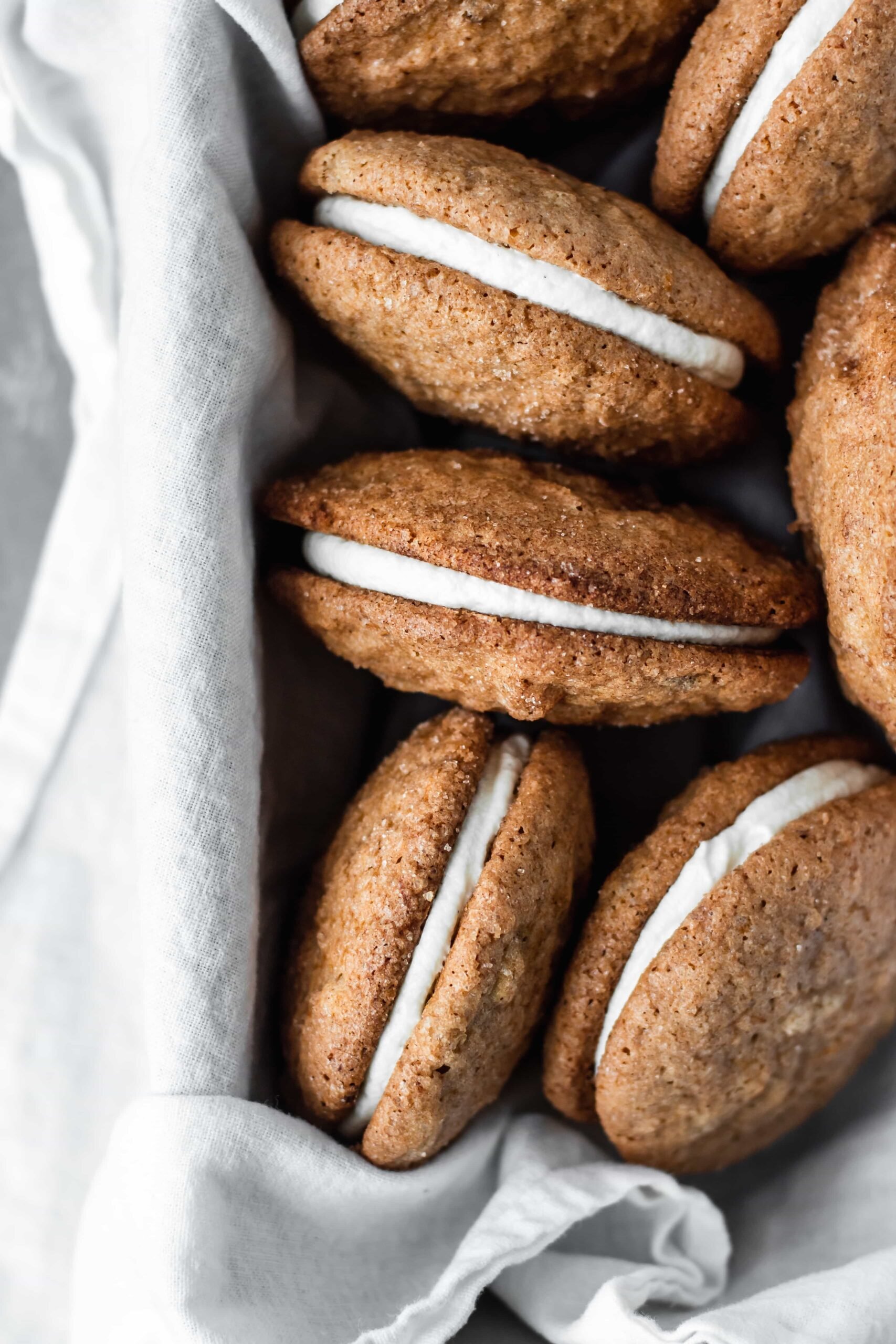 Sandwich Cookies in a tin