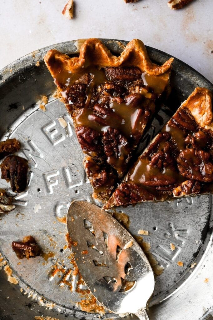 salted caramel pecan pie