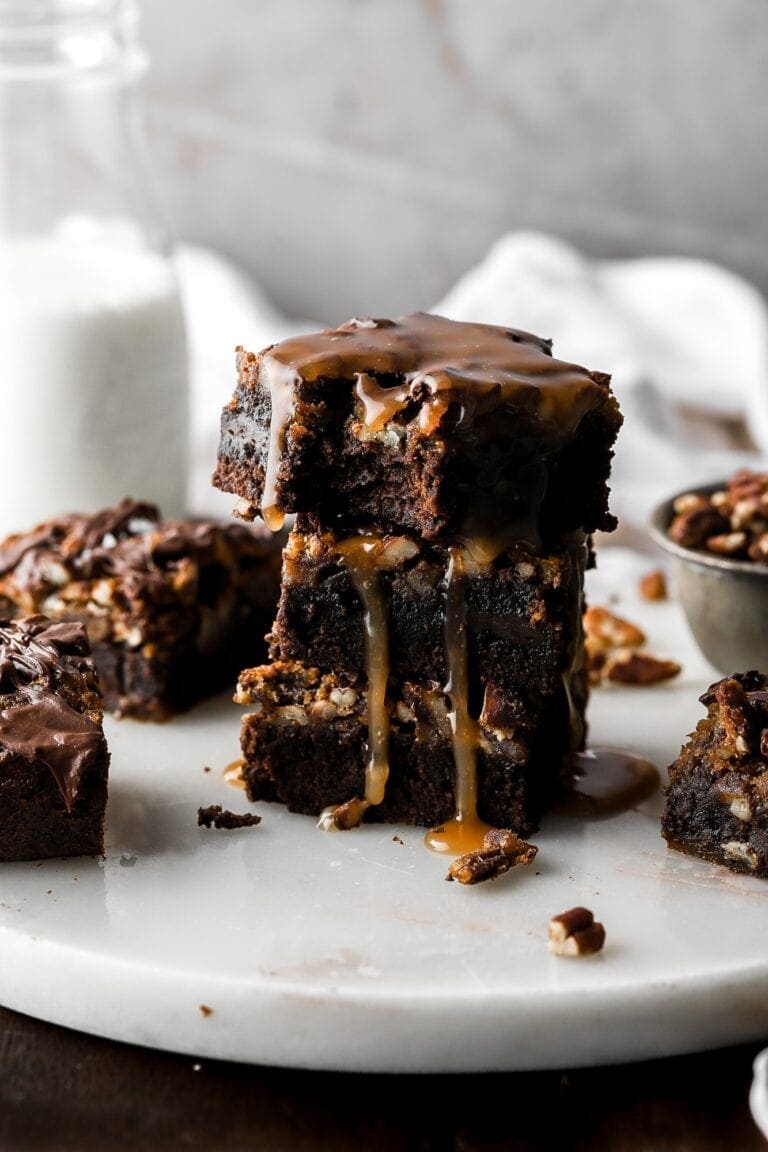 pecan pie brownie bite shot