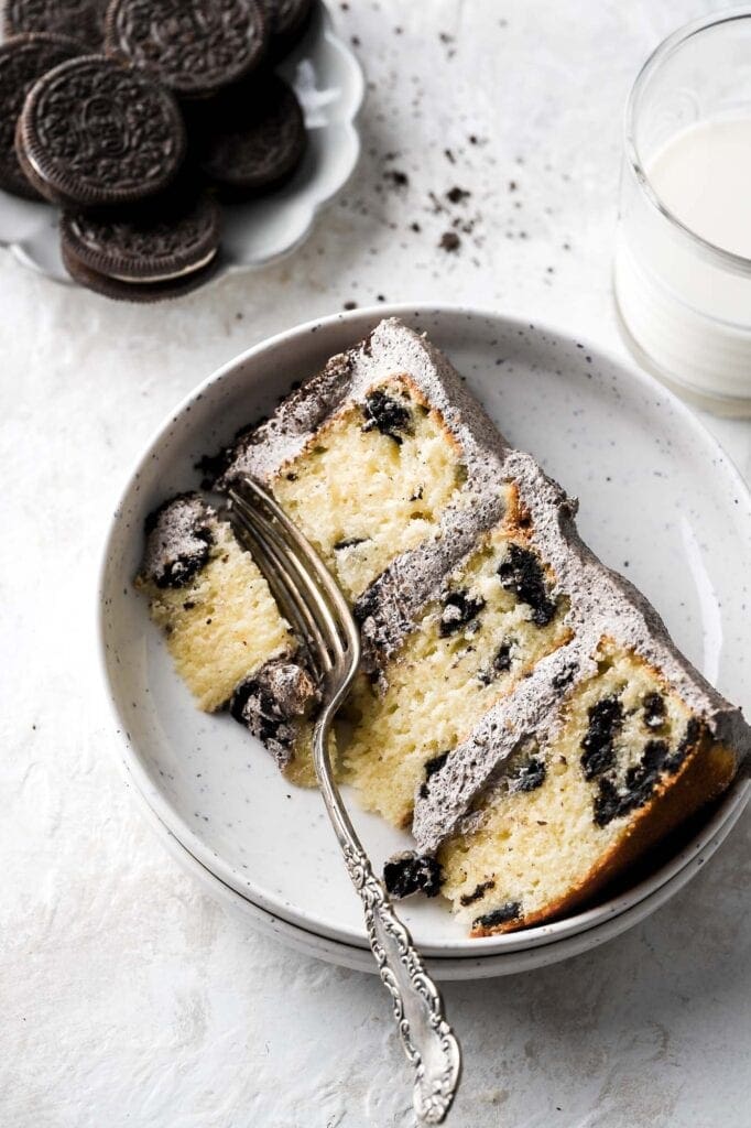 oreo cake slice