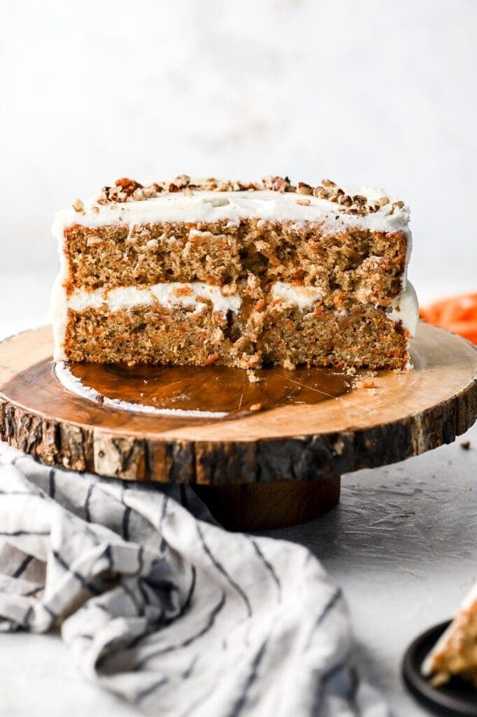 carrot cake with cream cheese frosting