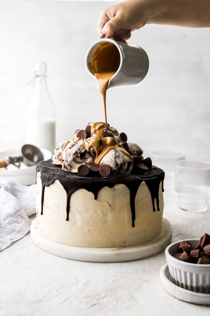 moose tracks ice cream cake with peanut butter dripping