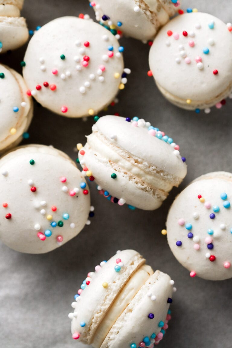 Small Macaroon Mini Macarons - Baran Bakery