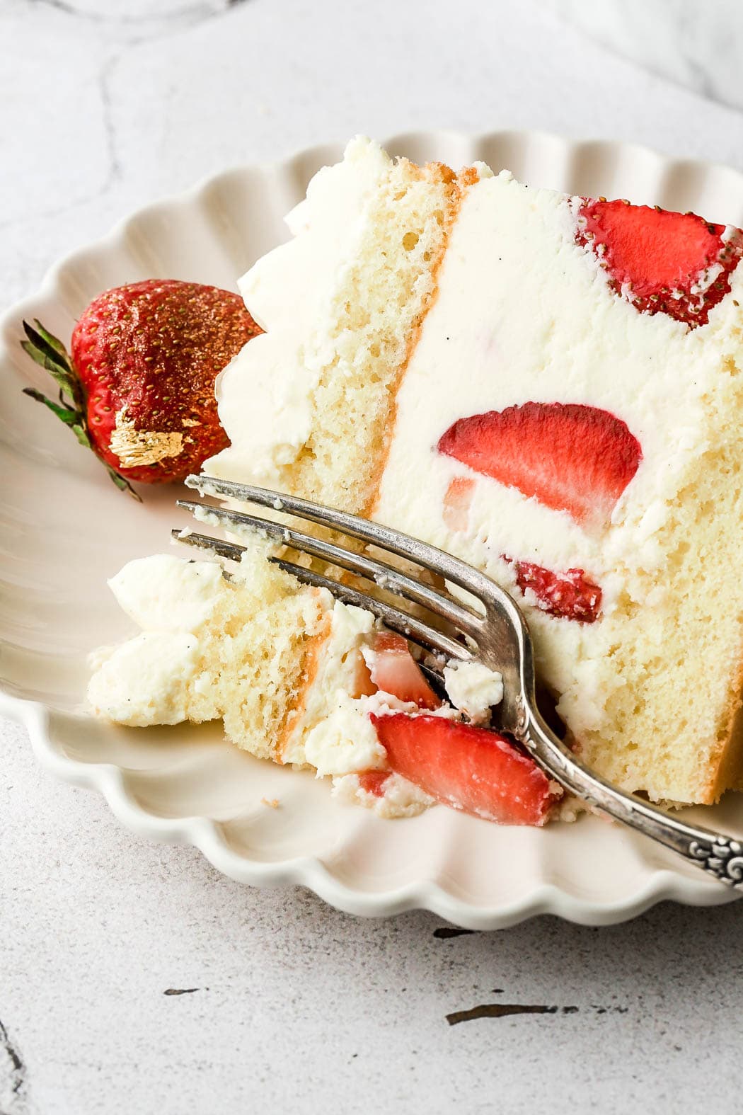 fraisier cake slice