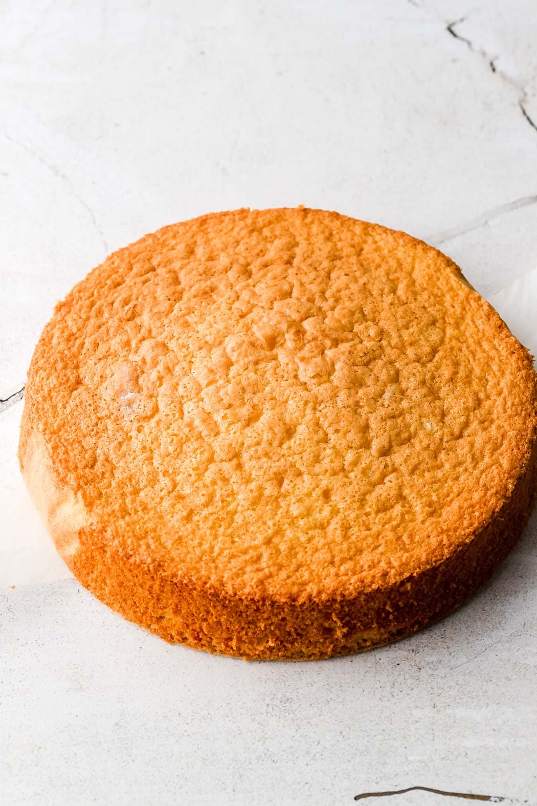 Traditional Sponge Cake Recipe: How to Make It