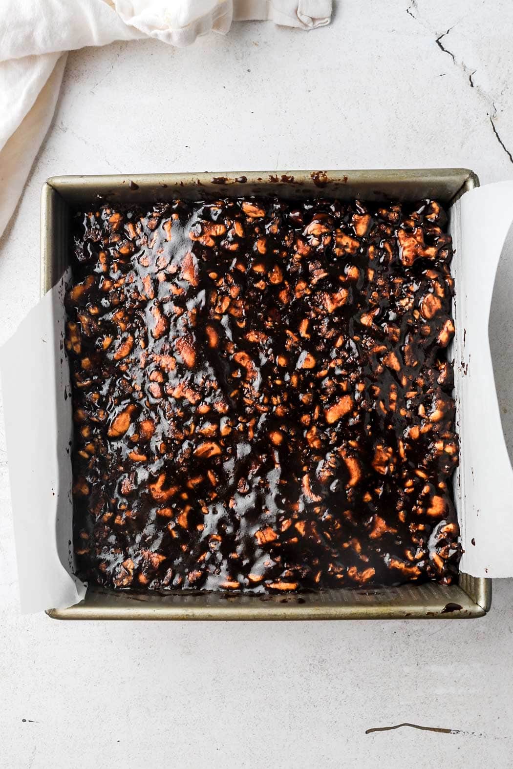spread into prepared pan