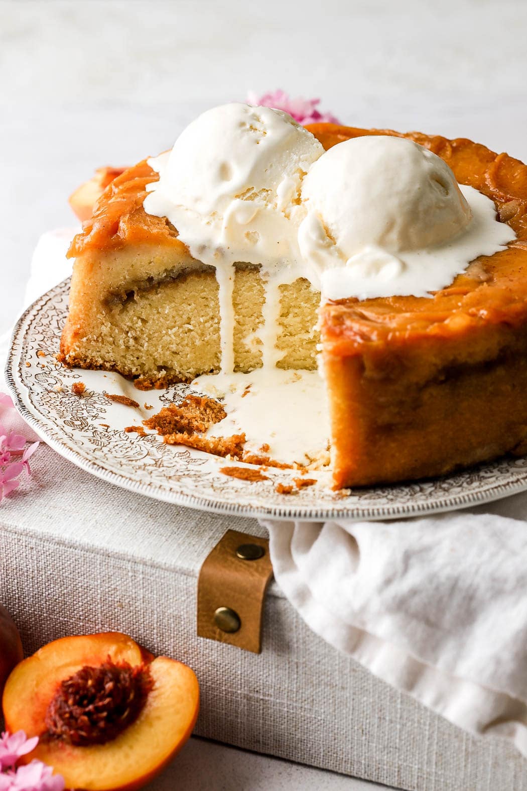 peach cobbler pound cake