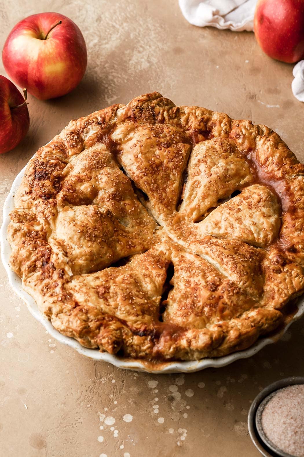 Apple Pie with Puff Pastry - Baran Bakery