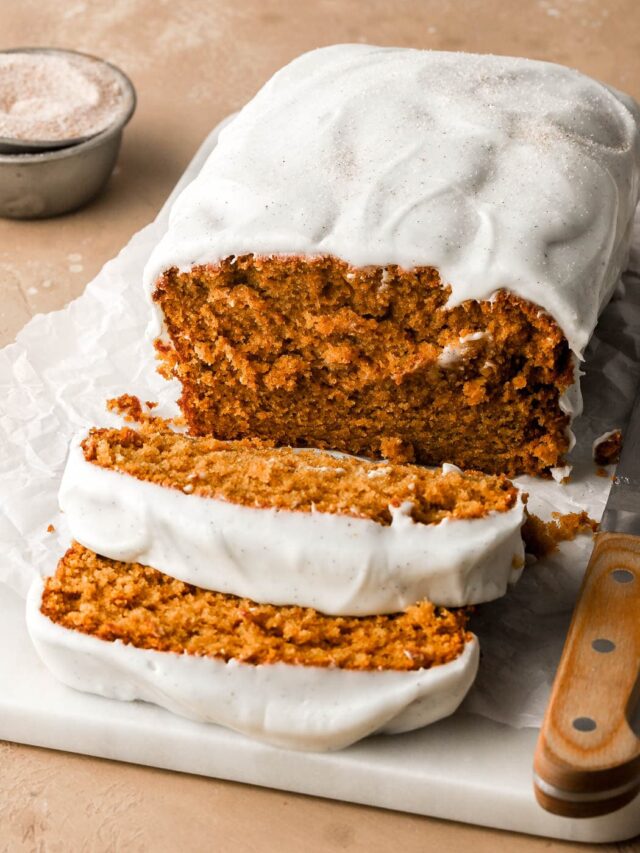 pumpkin loaf with cream cheese frosting