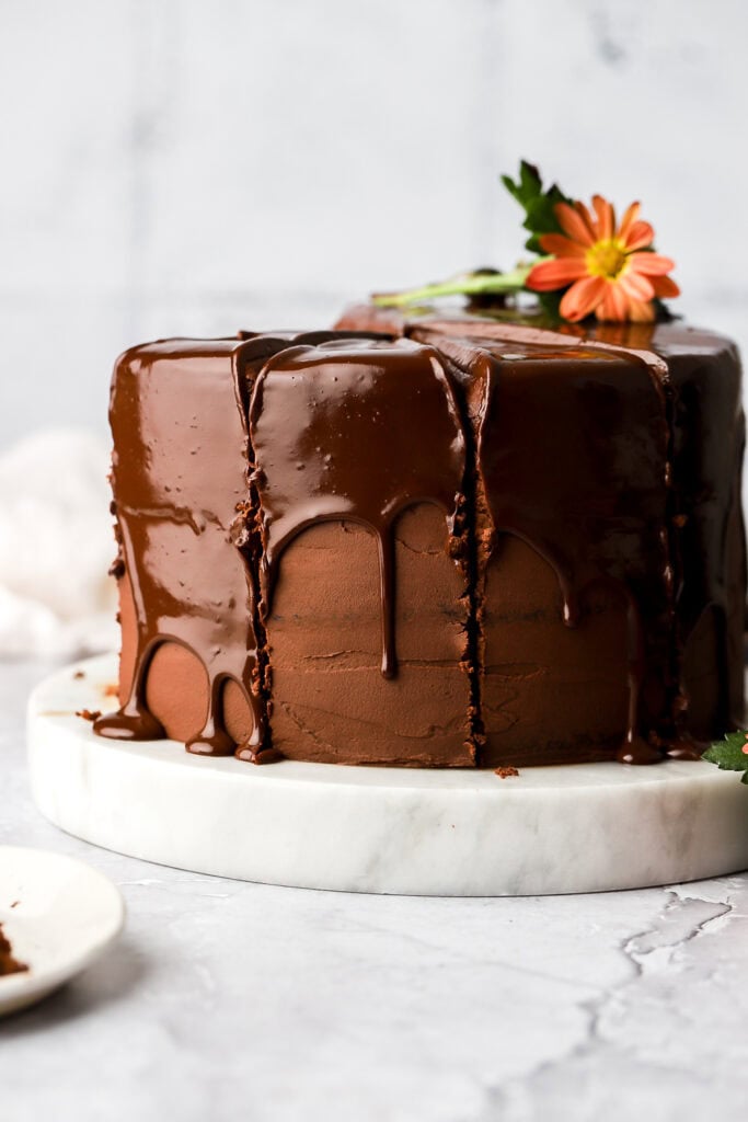 Gorgeous chocolate drip on the edge of the cake