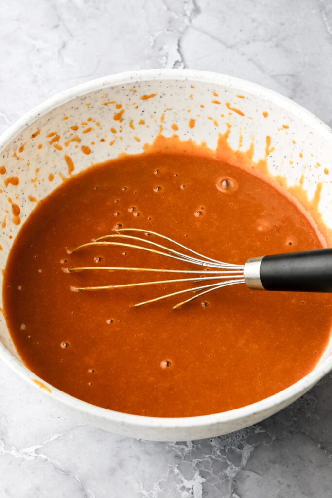 wet ingredients for pumpkin cakes