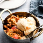 apple-and-blackberry-crumble-baran-bakery