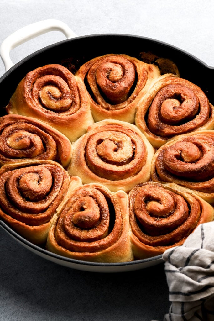 Homemade Cinnamon Rolls (Cinnabon Copycat) - Baran Bakery