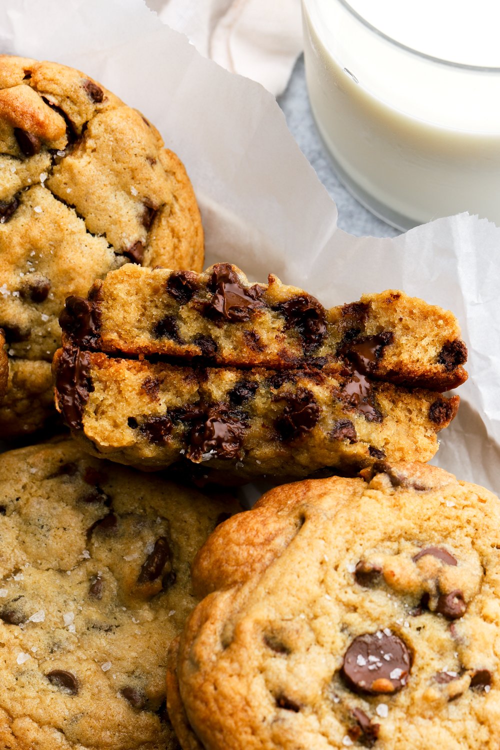 Egg White Chocolate Chip Cookies - Baran Bakery