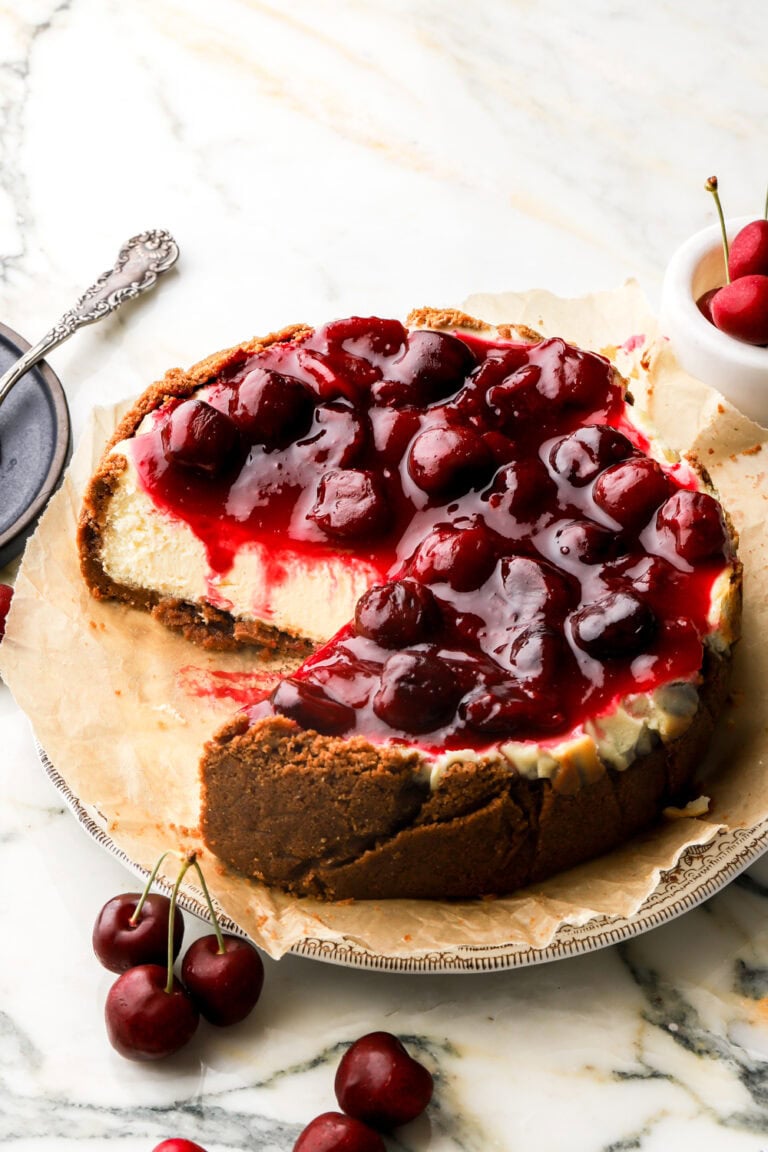 cherry cheesecake with biscoff crust and cherry topping