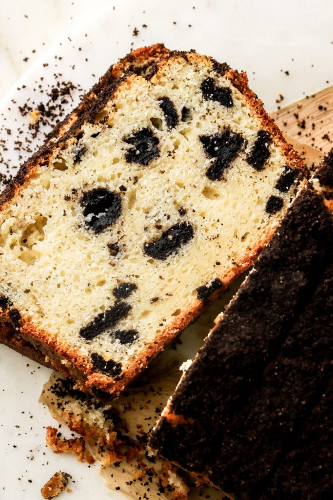 slice of oreo loaf cake close up