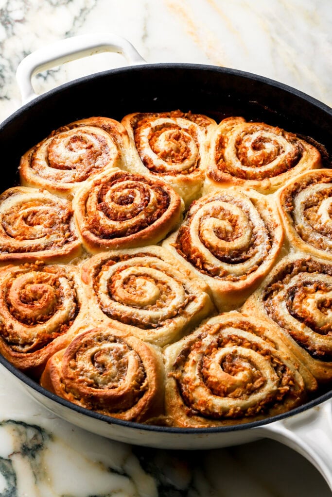 apple cinnamon rolls after baking