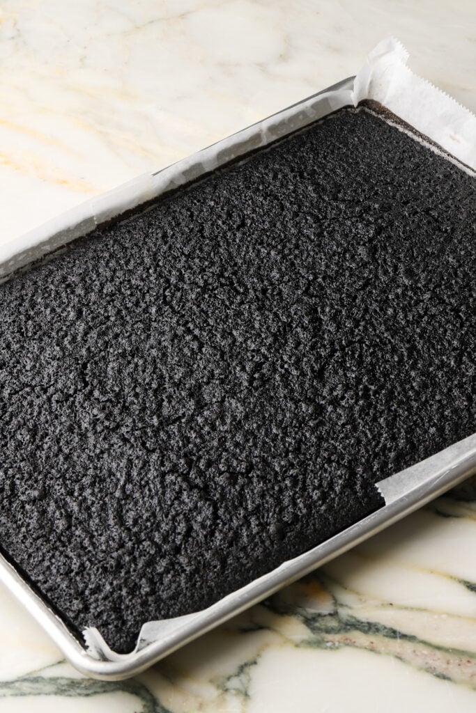 cake finished baking pan