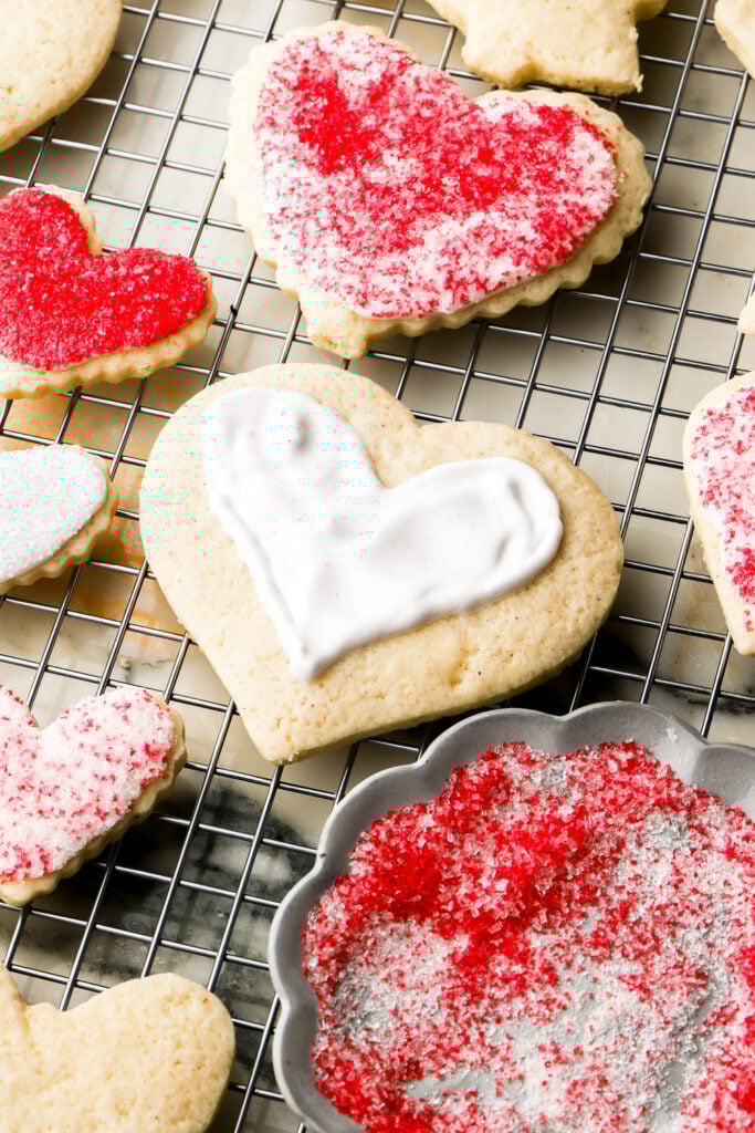 royal icing piped on heart cookie